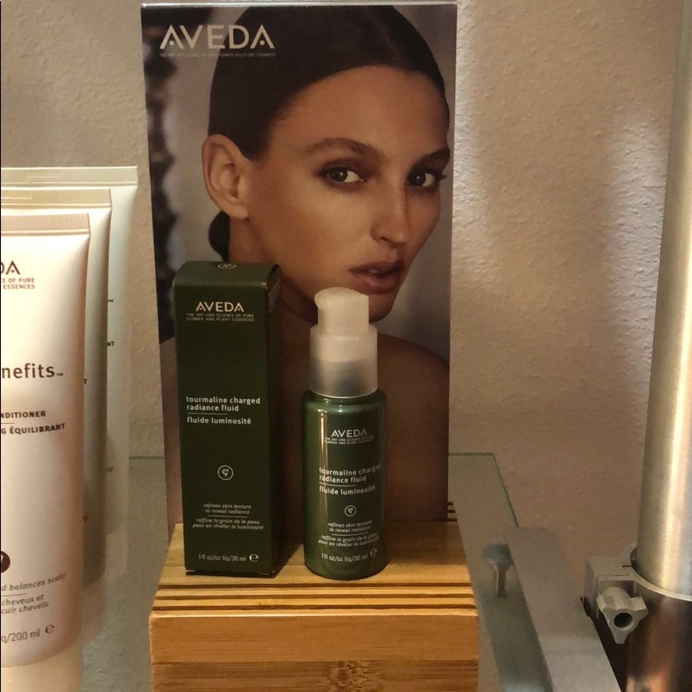 Aveda tourmaline charged radiance fluid